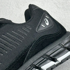 Asics Gel-Quantum 360 I AMP亚瑟士复古透气缓震耐磨跑步鞋 #鞋面采用无缝线鞋面,贴合脚型,穿着 Asics Gel-Quantum 360 I AMP亚瑟士复古透气缓震耐磨跑步鞋 #鞋面采用无缝线鞋面,贴合脚型,穿着