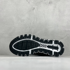Asics Gel-Quantum 360 I AMP亚瑟士复古透气缓震耐磨跑步鞋 #鞋面采用无缝线鞋面,贴合脚型,穿着 Asics Gel-Quantum 360 I AMP亚瑟士复古透气缓震耐磨跑步鞋 #鞋面采用无缝线鞋面,贴合脚型,穿着