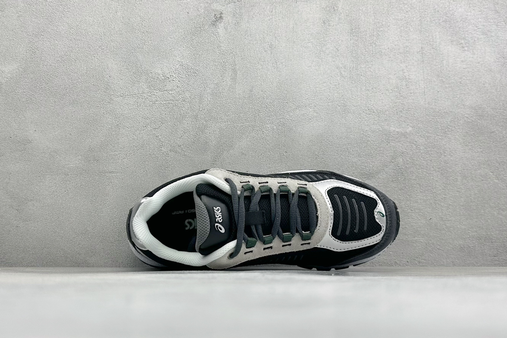 Asics Gel-Quantum 360 I AMP亚瑟士复古透气缓震耐磨跑步鞋 #鞋面采用无缝线鞋面,贴合脚型,穿着 Asics Gel-Quantum 360 I AMP亚瑟士复古透气缓震耐磨跑步鞋 #鞋面采用无缝线鞋面,贴合脚型,穿着