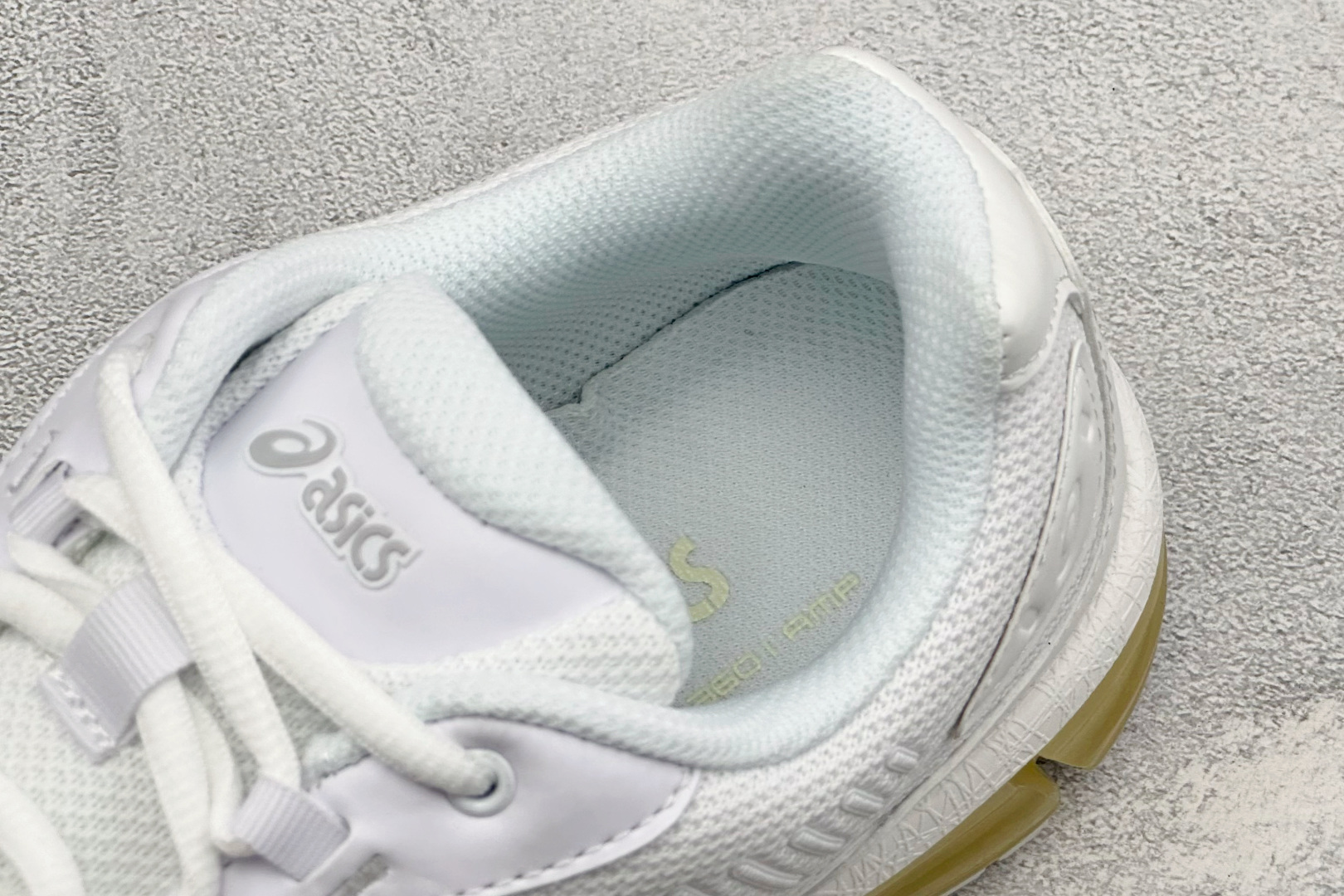 Asics Gel-Quantum 360 I AMP亚瑟士复古透气缓震耐磨跑步鞋 #鞋面采用无缝线鞋面,贴合脚型,穿着 Asics Gel-Quantum 360 I AMP亚瑟士复古透气缓震耐磨跑步鞋 #鞋面采用无缝线鞋面,贴合脚型,穿着