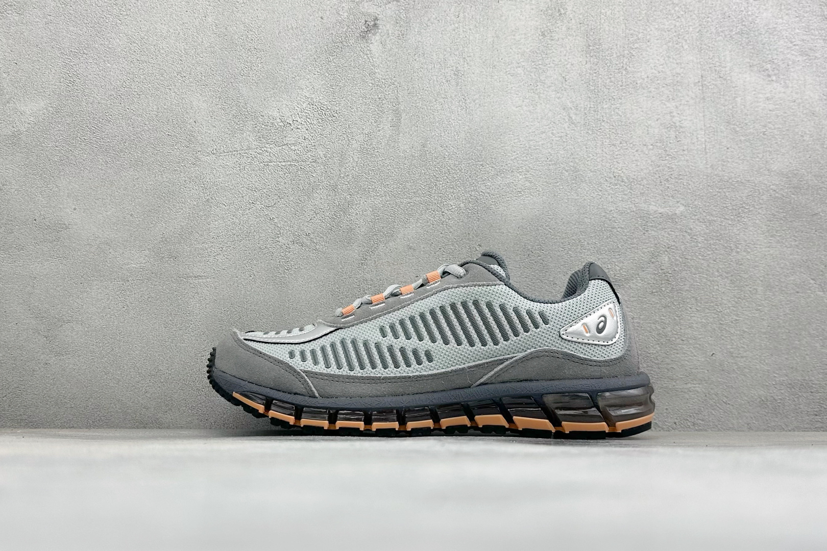 Asics Gel-Quantum 360 I AMP亚瑟士复古透气缓震耐磨跑步鞋 #鞋面采用无缝线鞋面，贴合脚型，穿着
