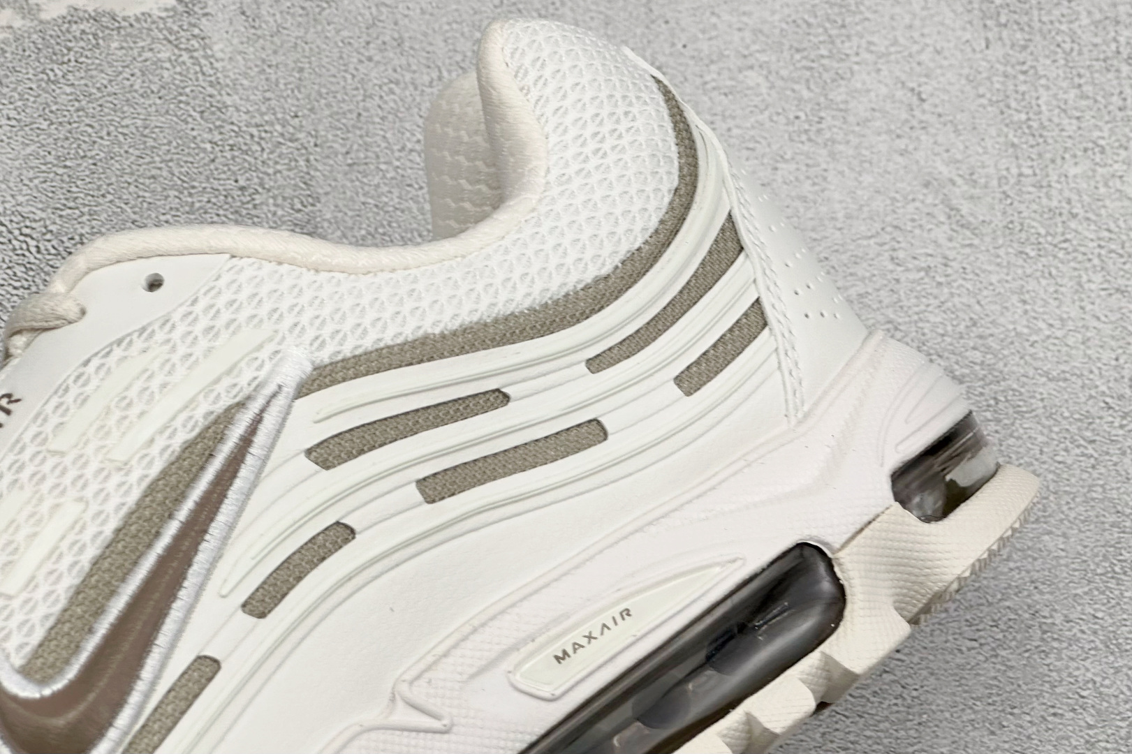 纯原NK Air Max TL 2.5 SP全新配色子弹复古联名减震气垫跑步鞋 打造全市场最强版本子弹 这里只对比原鞋原