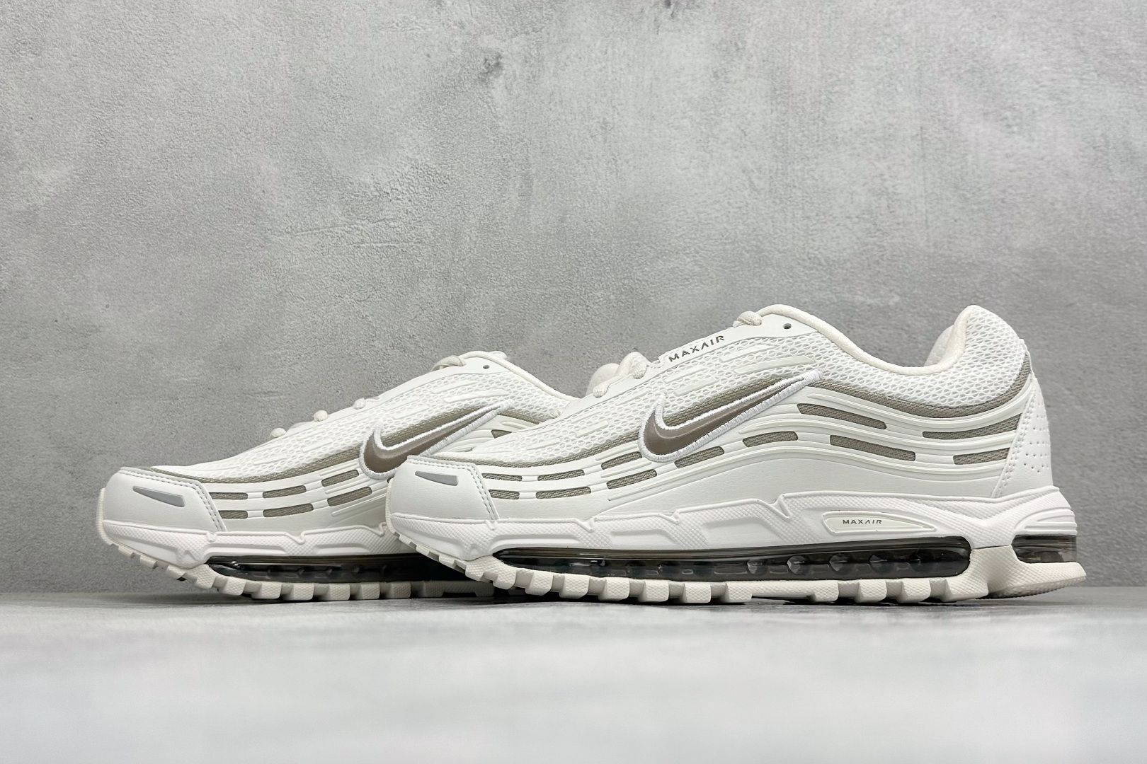 纯原NK Air Max TL 2.5 SP全新配色子弹复古联名减震气垫跑步鞋 打造全市场最强版本子弹 这里只对比原鞋原