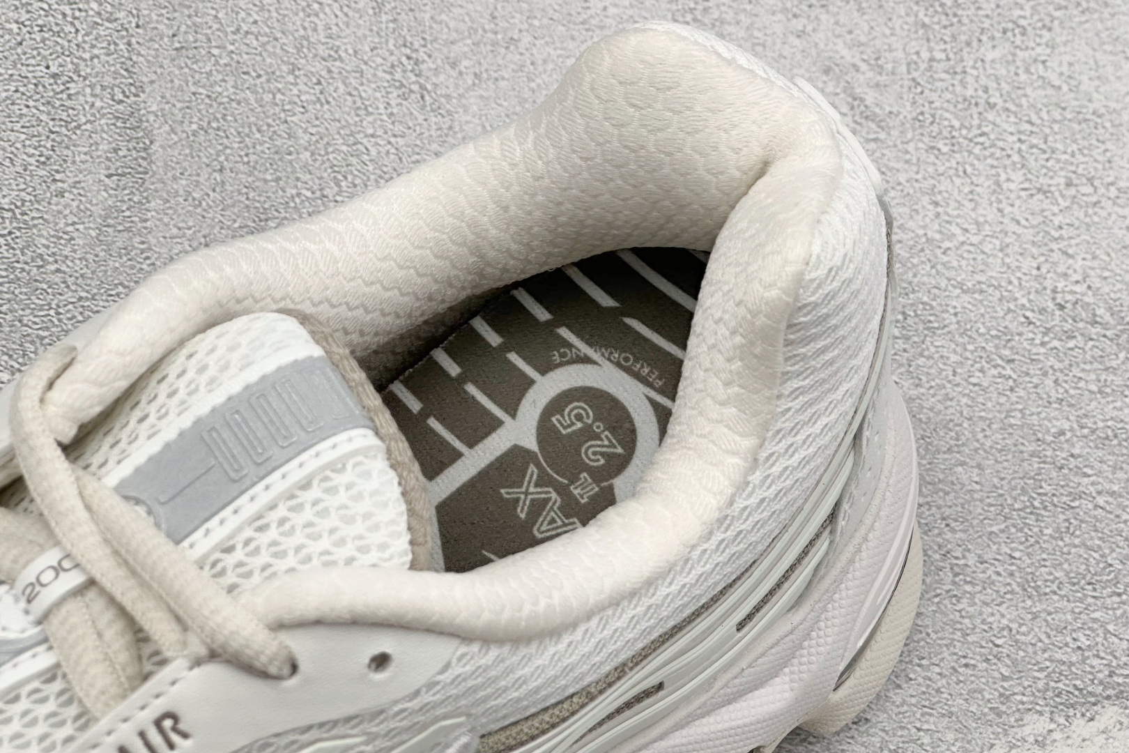 纯原NK Air Max TL 2.5 SP全新配色子弹复古联名减震气垫跑步鞋 打造全市场最强版本子弹 这里只对比原鞋原