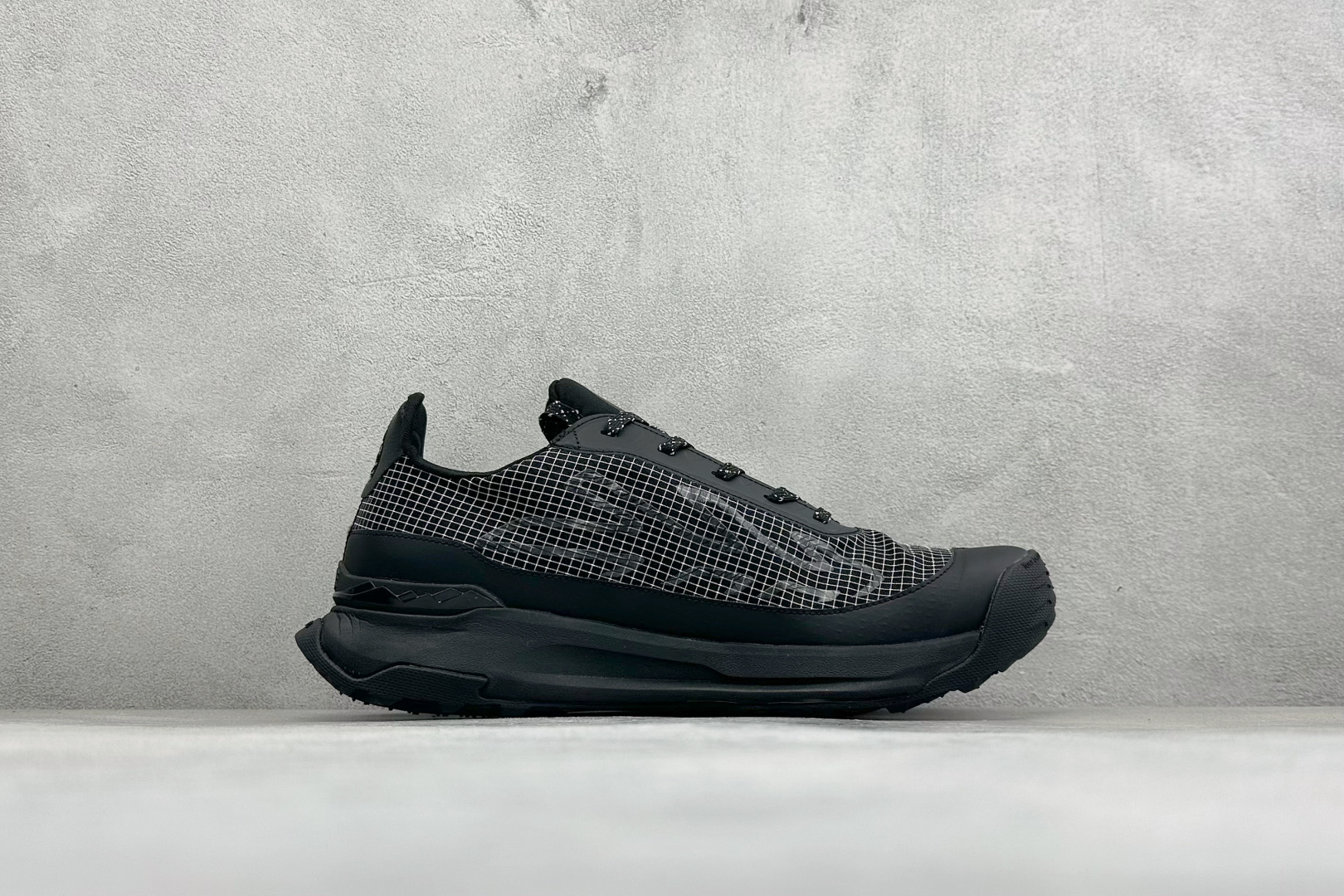 M版可隆KOLON SPORT EGG LITEDYNEEMA 防撕舒适百搭 低帮户外徒步鞋 灵感源自于徒步爱好者圣地阿 M版可隆KOLON SPORT EGG LITEDYNEEMA 防撕舒适百搭 低帮户外徒步鞋 灵感源自于徒步爱好者圣地阿