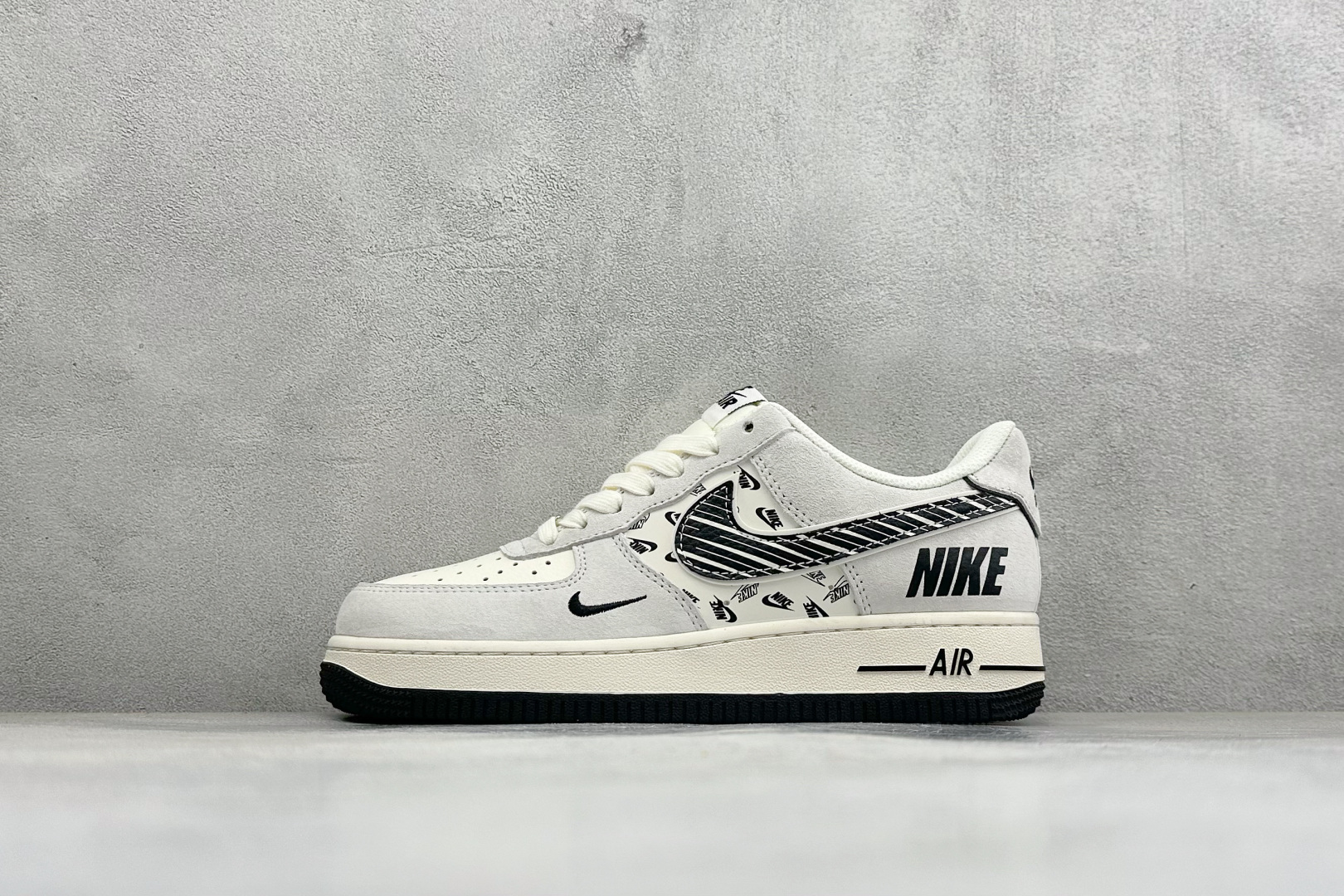 福利特价 Nike Air Force 1'07 Low 联名 空军一号低帮休闲板鞋 #原楦原纸板 纯正空军版型 内置全