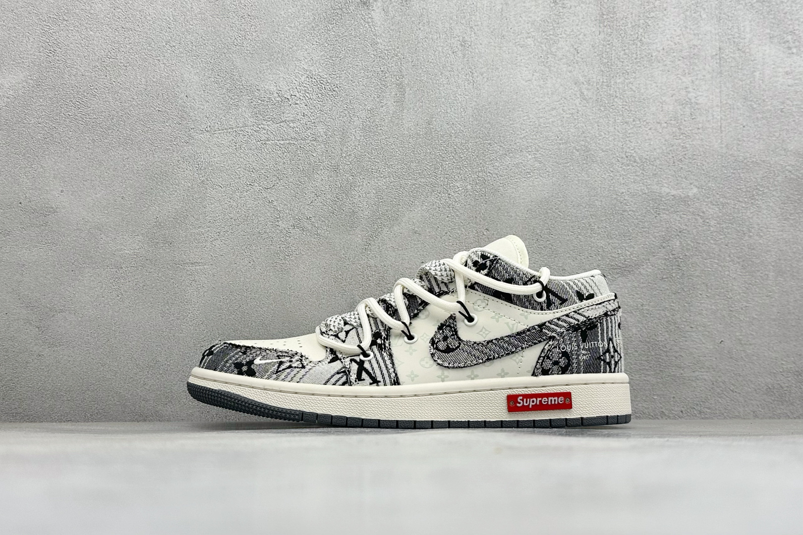 福利特价 Air Jordan 1 Low AJ1 乔1 联名 高端定制 低帮复古篮球鞋 #定制皮料 原厂3D打印 定制