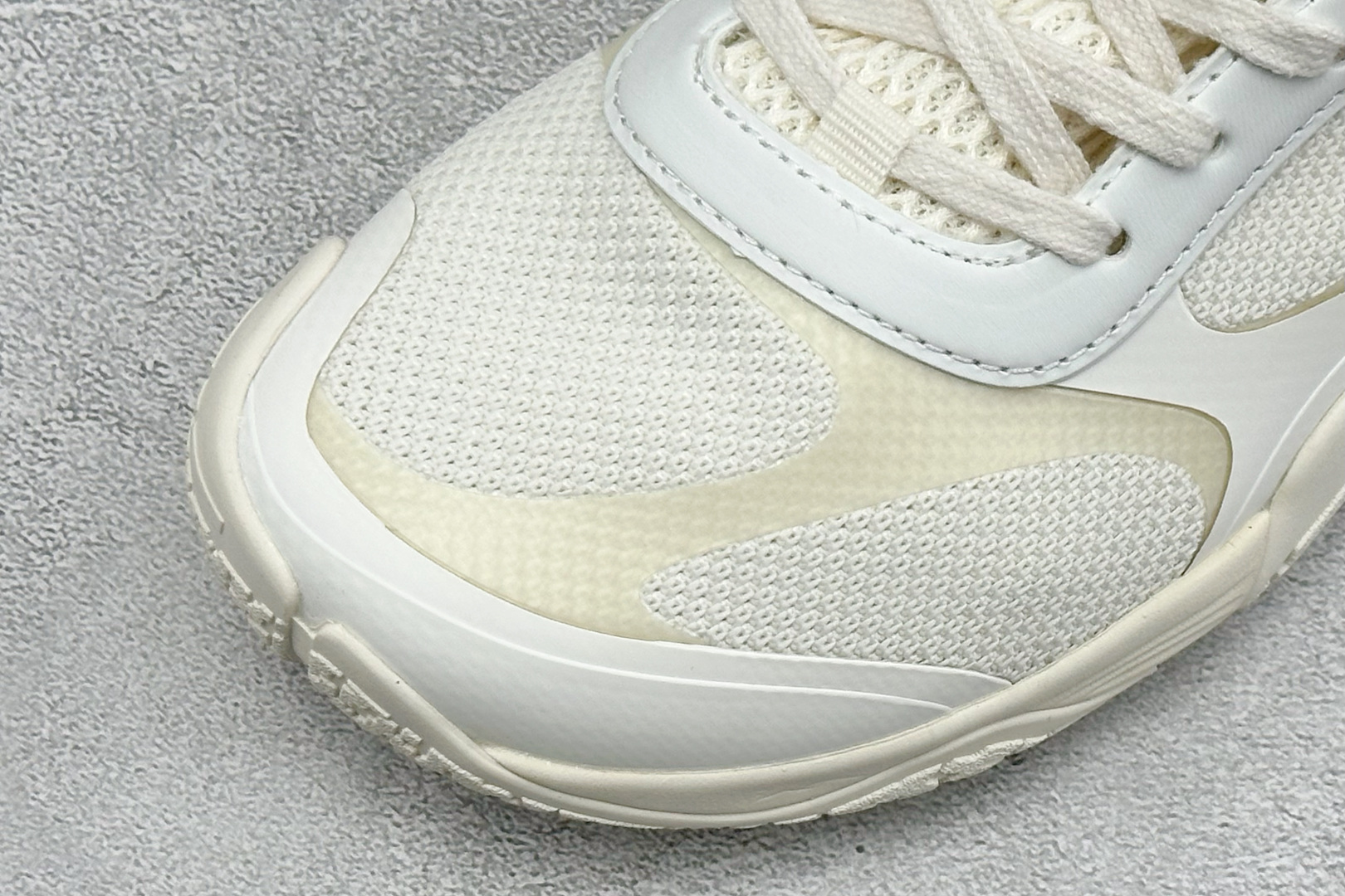 AD GROUNDFLOW 机能薄底运动生活休闲鞋 货号：KH7970 尺码：36-45 