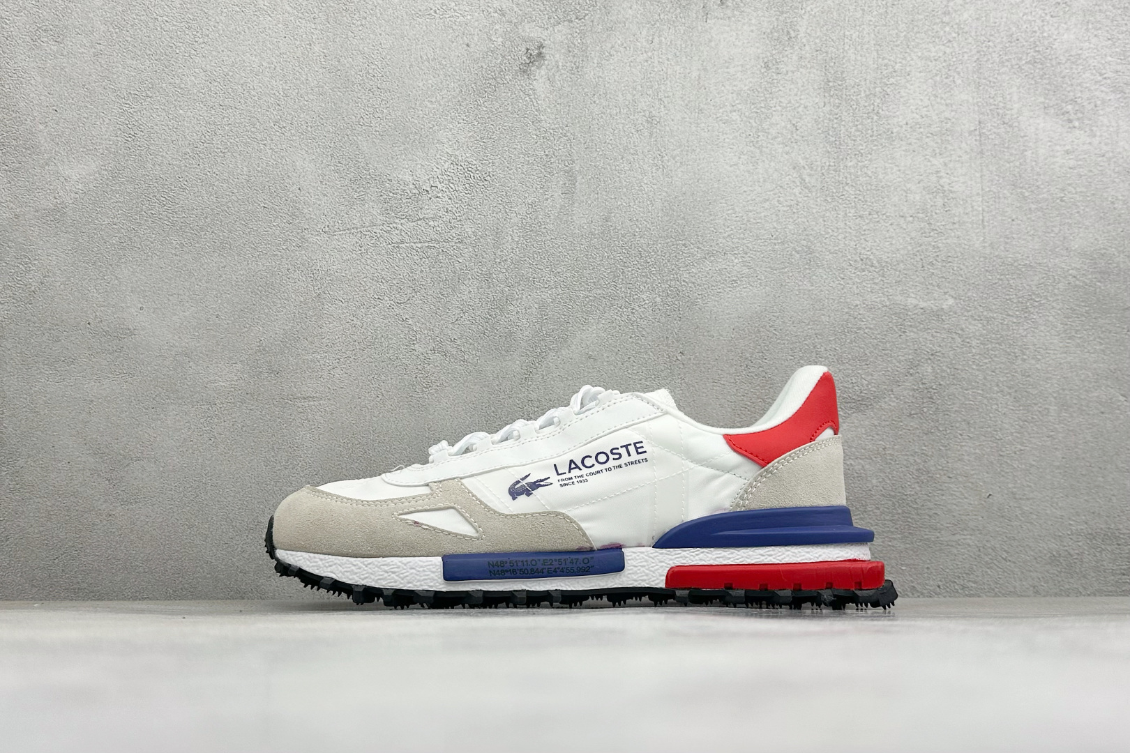 LACOSTE法国鳄鱼 织物牛剖层革 圆头系带 低帮 生活休闲鞋 尺码：40-45 