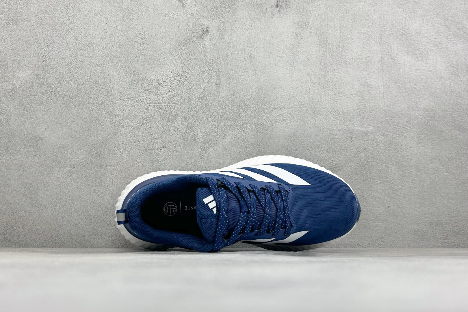 Adidas Swltch Fwd M 耐磨透气防震跑步鞋 保暖弹力透气贾卡鞋面 正确高弹轻量 发泡德国马牌橡胶大底 B Adidas Swltch Fwd M 耐磨透气防震跑步鞋 保暖弹力透气贾卡鞋面 正确高弹轻量 发泡德国马牌橡胶大底 B