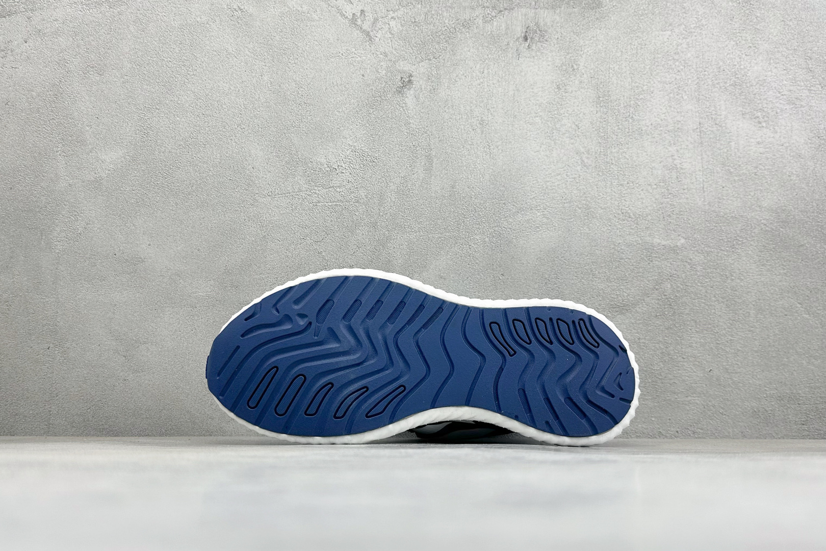 Adidas Swltch Fwd M 耐磨透气防震跑步鞋 保暖弹力透气贾卡鞋面 正确高弹轻量 发泡德国马牌橡胶大底 B Adidas Swltch Fwd M 耐磨透气防震跑步鞋 保暖弹力透气贾卡鞋面 正确高弹轻量 发泡德国马牌橡胶大底 B