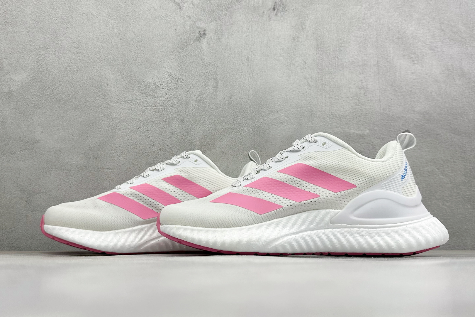Adidas Swltch Fwd M 耐磨透气防震跑步鞋 保暖弹力透气贾卡鞋面 正确高弹轻量 发泡德国马牌橡胶大底 B Adidas Swltch Fwd M 耐磨透气防震跑步鞋 保暖弹力透气贾卡鞋面 正确高弹轻量 发泡德国马牌橡胶大底 B
