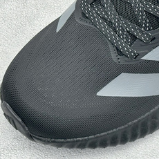 Adidas Swltch Fwd M 耐磨透气防震跑步鞋 保暖弹力透气贾卡鞋面 正确高弹轻量 发泡德国马牌橡胶大底 B Adidas Swltch Fwd M 耐磨透气防震跑步鞋 保暖弹力透气贾卡鞋面 正确高弹轻量 发泡德国马牌橡胶大底 B