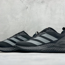 Adidas Swltch Fwd M 耐磨透气防震跑步鞋 保暖弹力透气贾卡鞋面 正确高弹轻量 发泡德国马牌橡胶大底 B Adidas Swltch Fwd M 耐磨透气防震跑步鞋 保暖弹力透气贾卡鞋面 正确高弹轻量 发泡德国马牌橡胶大底 B