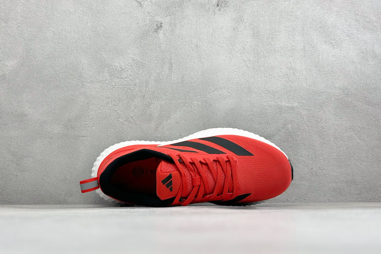 Adidas Swltch Fwd M 耐磨透气防震跑步鞋 保暖弹力透气贾卡鞋面 正确高弹轻量 发泡德国马牌橡胶大底 B Adidas Swltch Fwd M 耐磨透气防震跑步鞋 保暖弹力透气贾卡鞋面 正确高弹轻量 发泡德国马牌橡胶大底 B