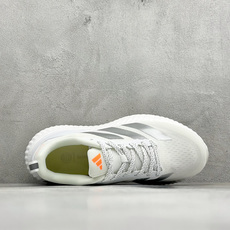Adidas Swltch Fwd M 耐磨透气防震跑步鞋 保暖弹力透气贾卡鞋面 正确高弹轻量 发泡德国马牌橡胶大底 B Adidas Swltch Fwd M 耐磨透气防震跑步鞋 保暖弹力透气贾卡鞋面 正确高弹轻量 发泡德国马牌橡胶大底 B