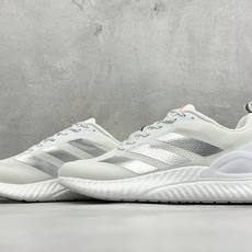 Adidas Swltch Fwd M 耐磨透气防震跑步鞋 保暖弹力透气贾卡鞋面 正确高弹轻量 发泡德国马牌橡胶大底 B Adidas Swltch Fwd M 耐磨透气防震跑步鞋 保暖弹力透气贾卡鞋面 正确高弹轻量 发泡德国马牌橡胶大底 B