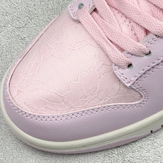 K版Nike SB Dunk Low 粉色 低帮休闲板鞋 独家版型蒸餾加工帶來的是更好的视觉和脚感体验大厂纯原品质出货 K版Nike SB Dunk Low 粉色 低帮休闲板鞋 独家版型蒸餾加工帶來的是更好的视觉和脚感体验大厂纯原品质出货