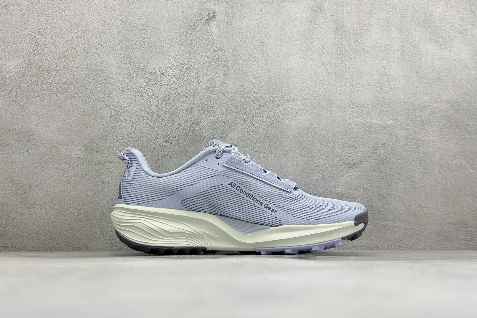 XL版NK ACG Pegasus Trail 轻便缓震 舒适贴合越野跑步鞋 鞋面采用工程织网面料 透气不闷脚 鞋身线条 XL版NK ACG Pegasus Trail 轻便缓震 舒适贴合越野跑步鞋 鞋面采用工程织网面料 透气不闷脚 鞋身线条