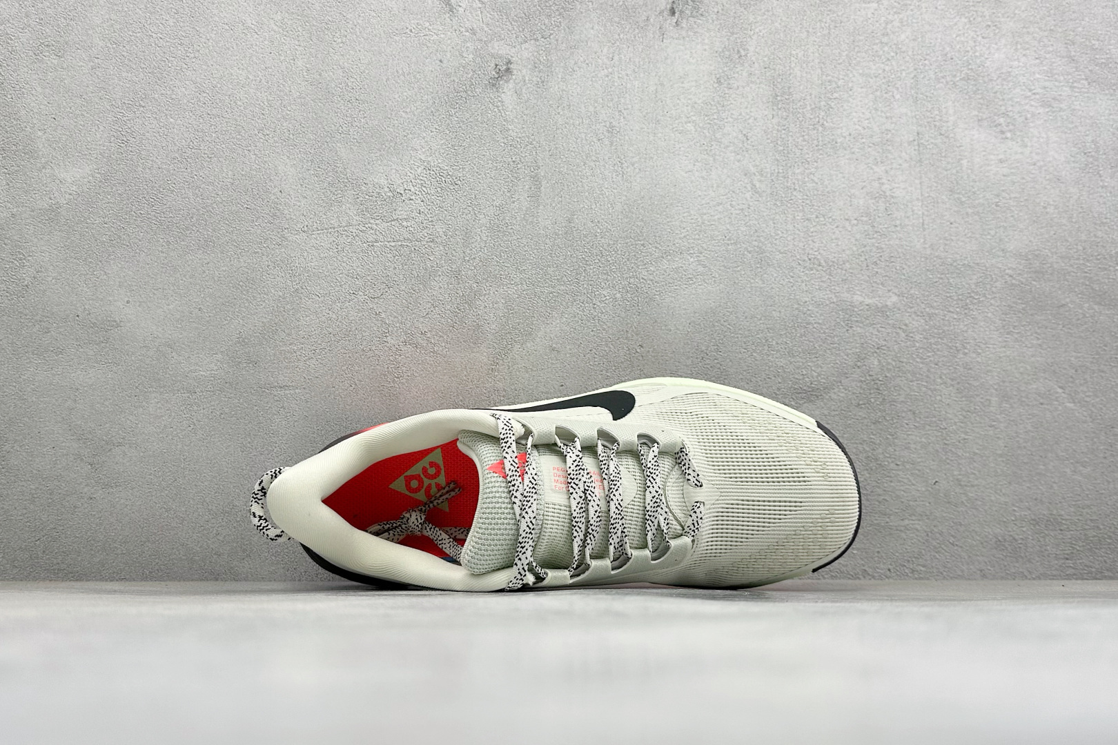 XL版NK ACG Pegasus Trail 轻便缓震 舒适贴合越野跑步鞋 鞋面采用工程织网面料 透气不闷脚 鞋身线条