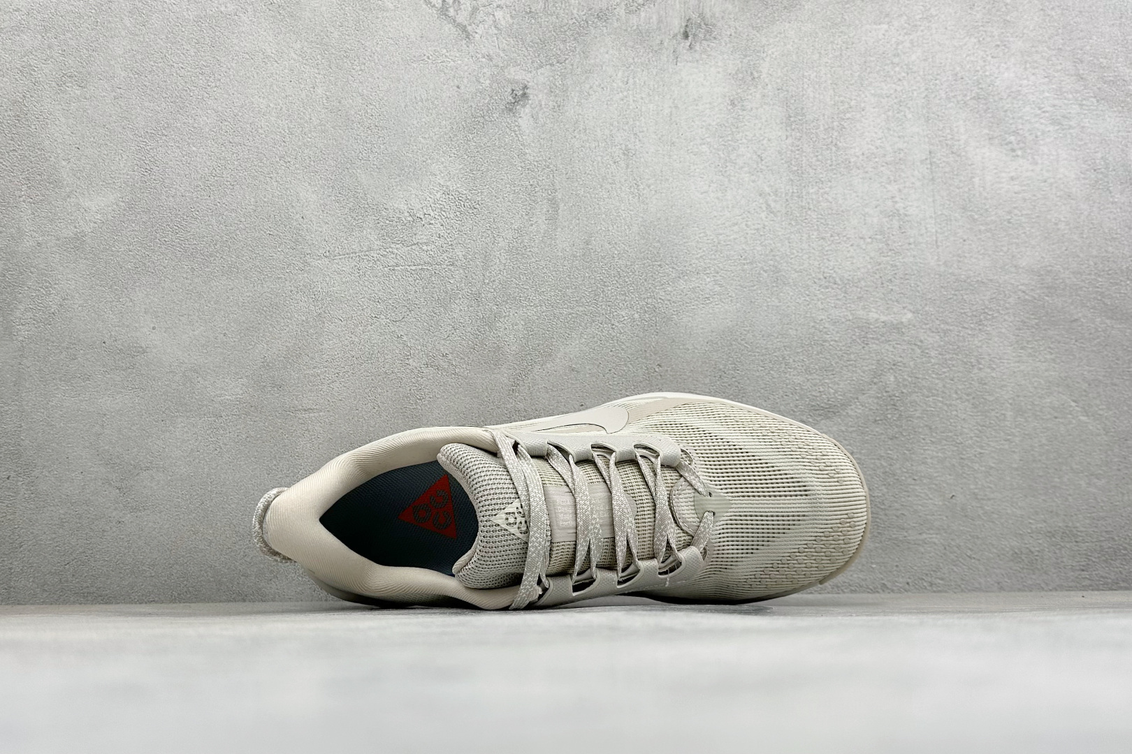 XL版NK ACG Pegasus Trail 轻便缓震 舒适贴合越野跑步鞋 鞋面采用工程织网面料 透气不闷脚 鞋身线条