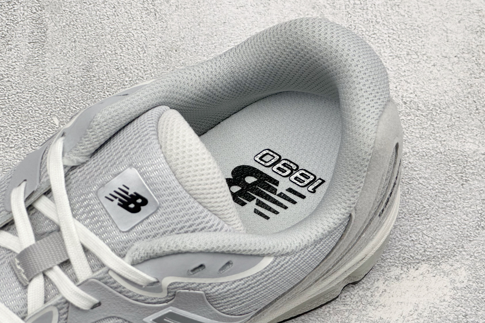 Stone Island x New Balance U1890系列 超轻量化低帮休闲运动慢跑鞋 原楦原纸版开发版型 采 Stone Island x New Balance U1890系列 超轻量化低帮休闲运动慢跑鞋 原楦原纸版开发版型 采
