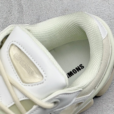 AD X RAF SIMONS 拉夫西蒙 Ozweego 先锋潮流 水泡 复古低帮休闲鞋 独家定制鞋盒 防层袋 卡片及可 AD X RAF SIMONS 拉夫西蒙 Ozweego 先锋潮流 水泡 复古低帮休闲鞋 独家定制鞋盒 防层袋 卡片及可