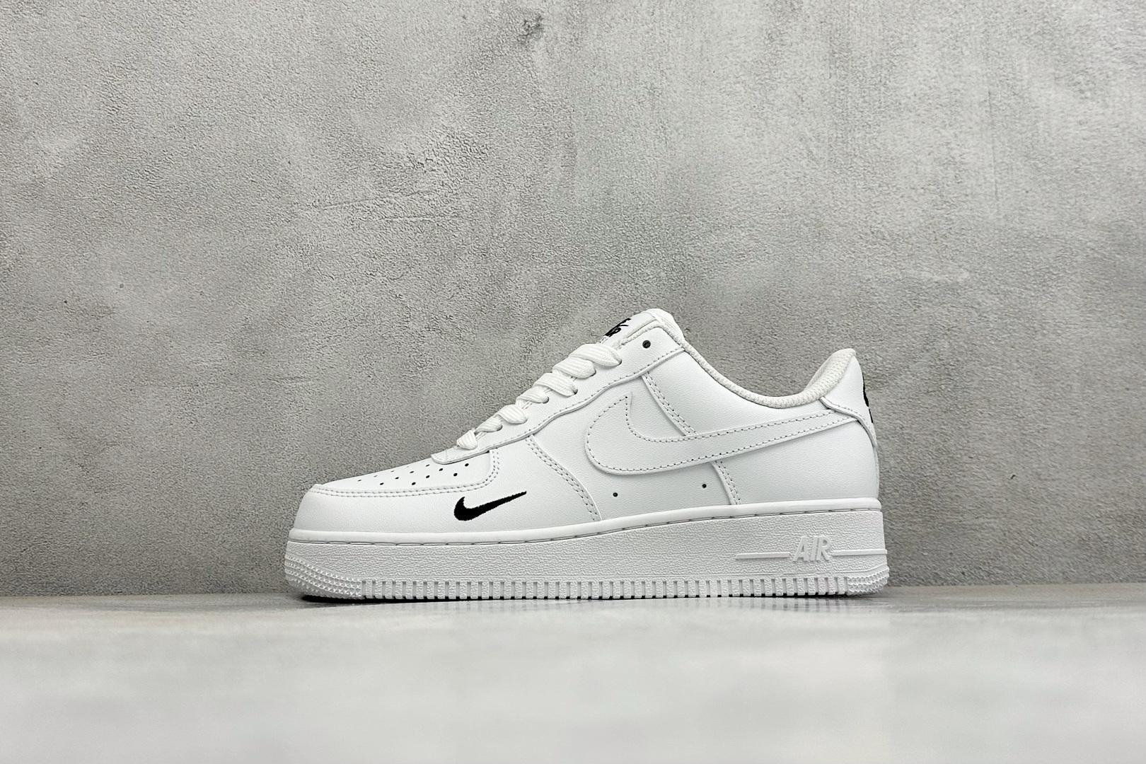 Nike Air Force 1 Low 空军一号低帮运动休闲板鞋 原楦头原纸板 打造纯正空军版型 专注外贸渠道 全掌内