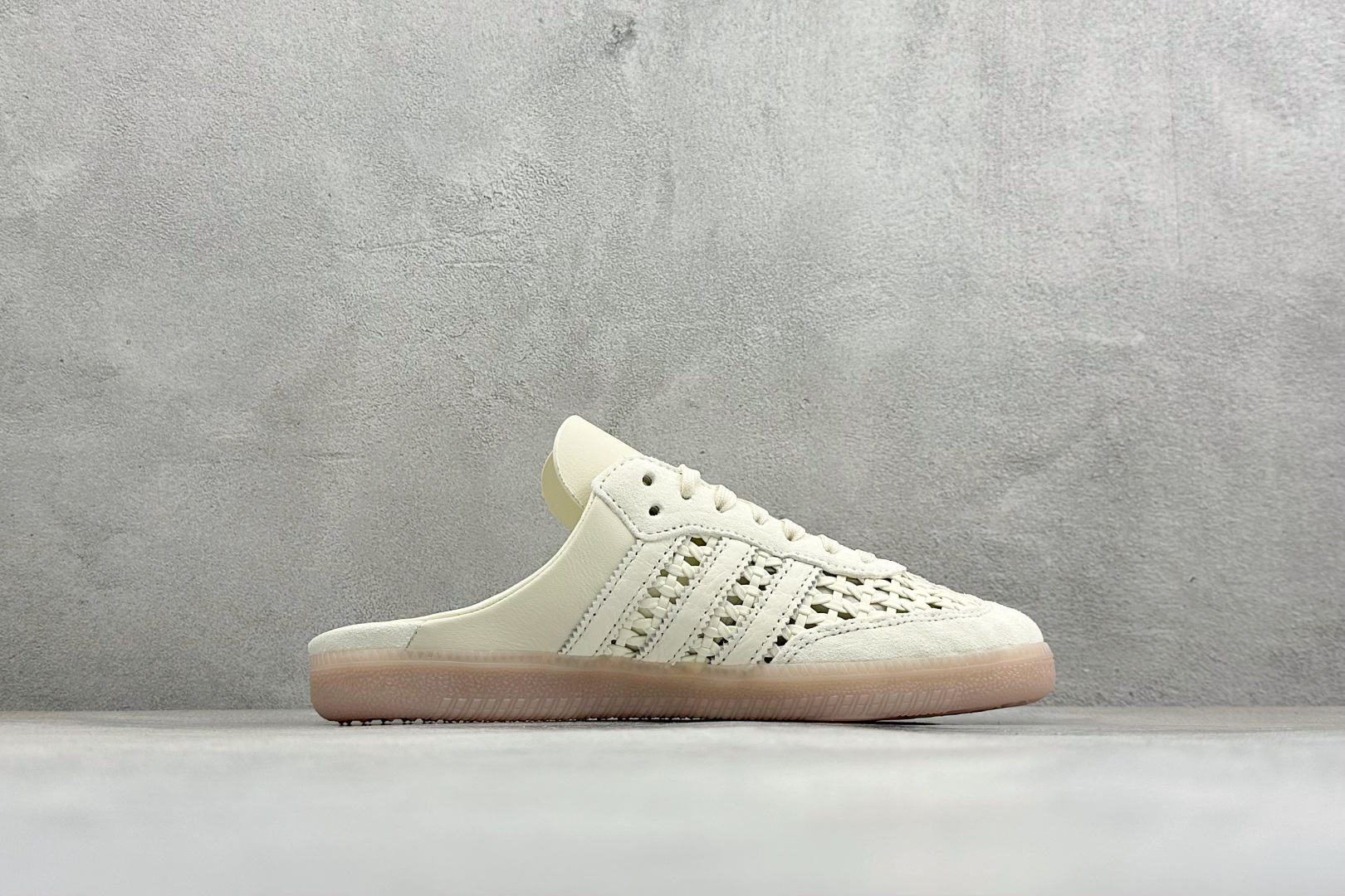 RS版Adidas Originals Samba OG Mule 桑巴舞系列 阿迪达斯 三叶草 低帮休闲半拖 货号: 