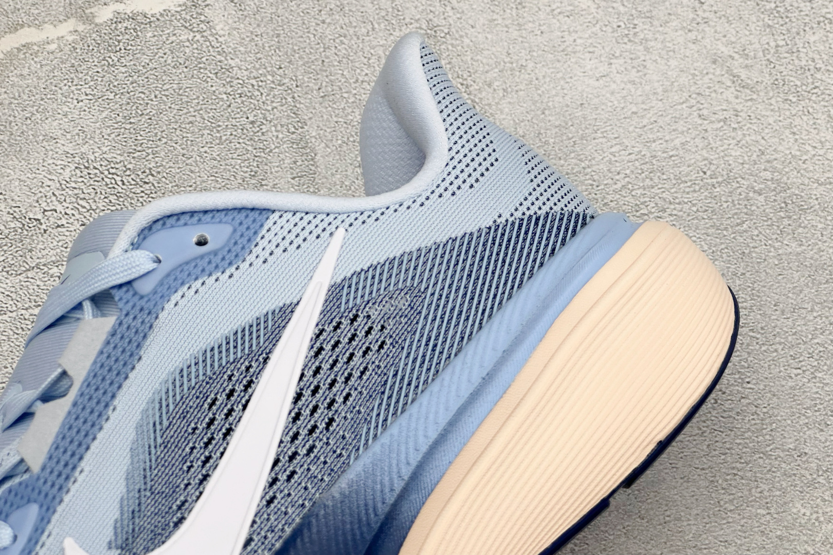 RS版NK Air Zoom Pegasus 42代 耐磨防滑运动跑步鞋 高端零售专供 内置Zoom气垫 鞋盒钢印 原厂 RS版NK Air Zoom Pegasus 42代 耐磨防滑运动跑步鞋 高端零售专供 内置Zoom气垫 鞋盒钢印 原厂