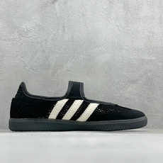 FX版Adidas三叶草SAMBA Jane W 玛丽珍鞋 该鞋款鞋面采用多种材料拼接(缝/车线) Superstar系 FX版Adidas三叶草SAMBA Jane W 玛丽珍鞋 该鞋款鞋面采用多种材料拼接(缝/车线) Superstar系