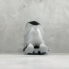 X版Nike Air LIQUID MAX 耐克气垫跑步鞋 全新的設計,將潮人們最愛的「大 AIR」Air More U X版Nike Air LIQUID MAX 耐克气垫跑步鞋 全新的設計,將潮人們最愛的「大 AIR」Air More U
