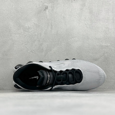 X版Nike Air LIQUID MAX 耐克气垫跑步鞋 全新的設計,將潮人們最愛的「大 AIR」Air More U X版Nike Air LIQUID MAX 耐克气垫跑步鞋 全新的設計,將潮人們最愛的「大 AIR」Air More U
