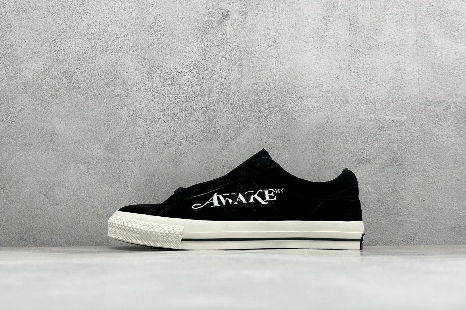 Awake NY One x Converse Star Pro 匡威圆头平底舒适低帮休闲板鞋 货号：A07144C 尺