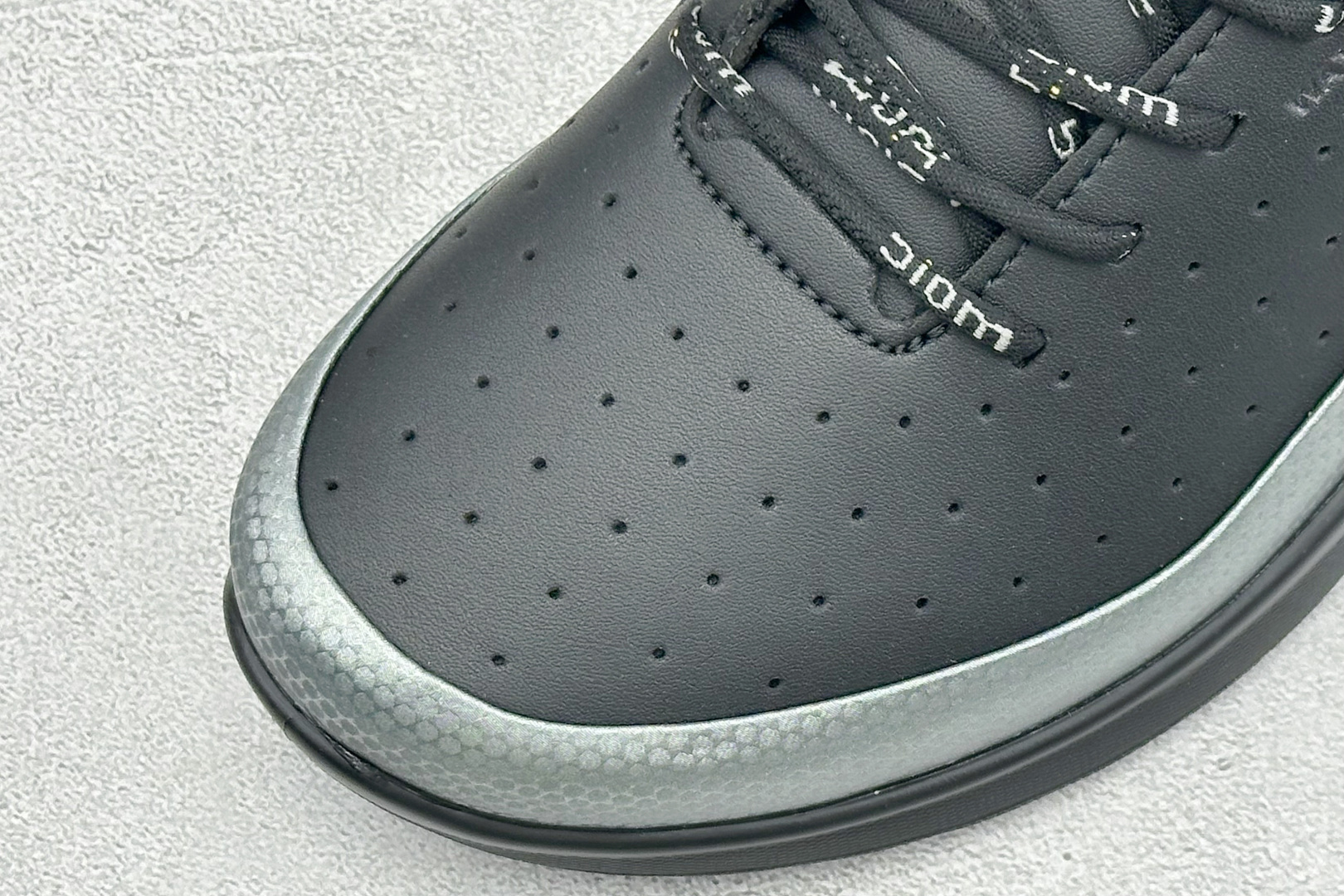 Ecco爱步 Biom C-Trail 健步C 舒适时尚 简约时尚 减震防滑低帮休闲鞋 戈尔防水薄膜内衬提供强大的透气性