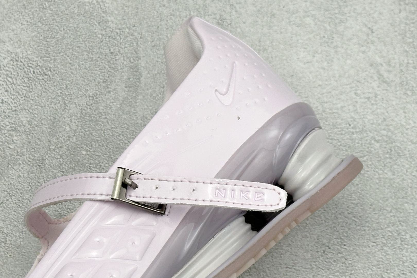 BF版Nike Shox Z Calistra Labelhood 耐克舒适贴合玛丽珍鞋 货号: IR5510-600 