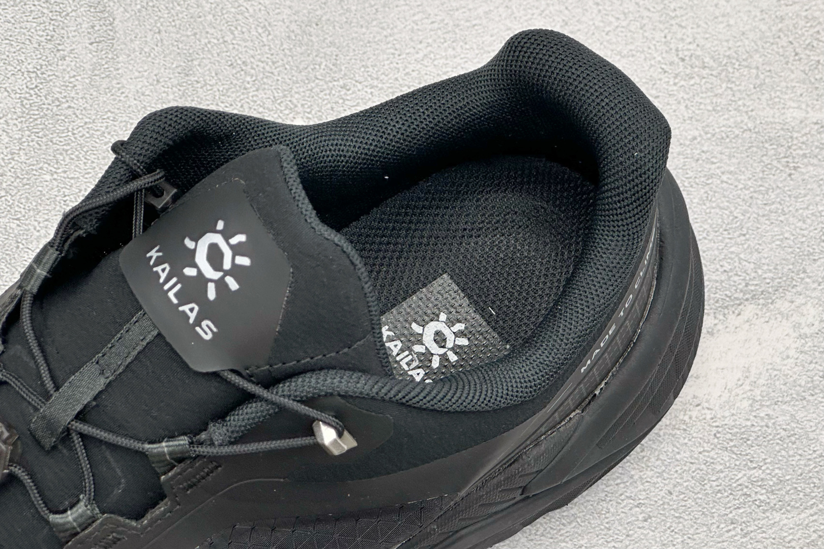 M版KAILAS 山行3代 GTX 凯乐石舒适缓冲徒步鞋 织物TPU减震防滑透气包裹性轻便低帮超强抓地力越野跑步鞋 货号