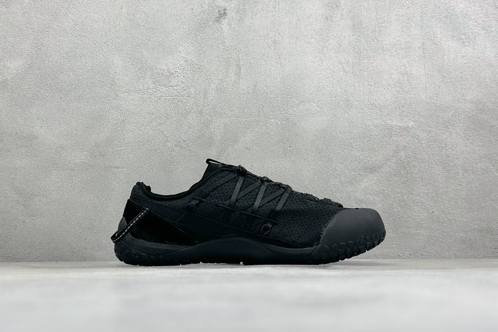 PF版可隆KOLON SPORT ROAM VARY户外芭蕾风抓地透湿赤足休闲鞋 货号：LKFH6AT224-BK 尺码