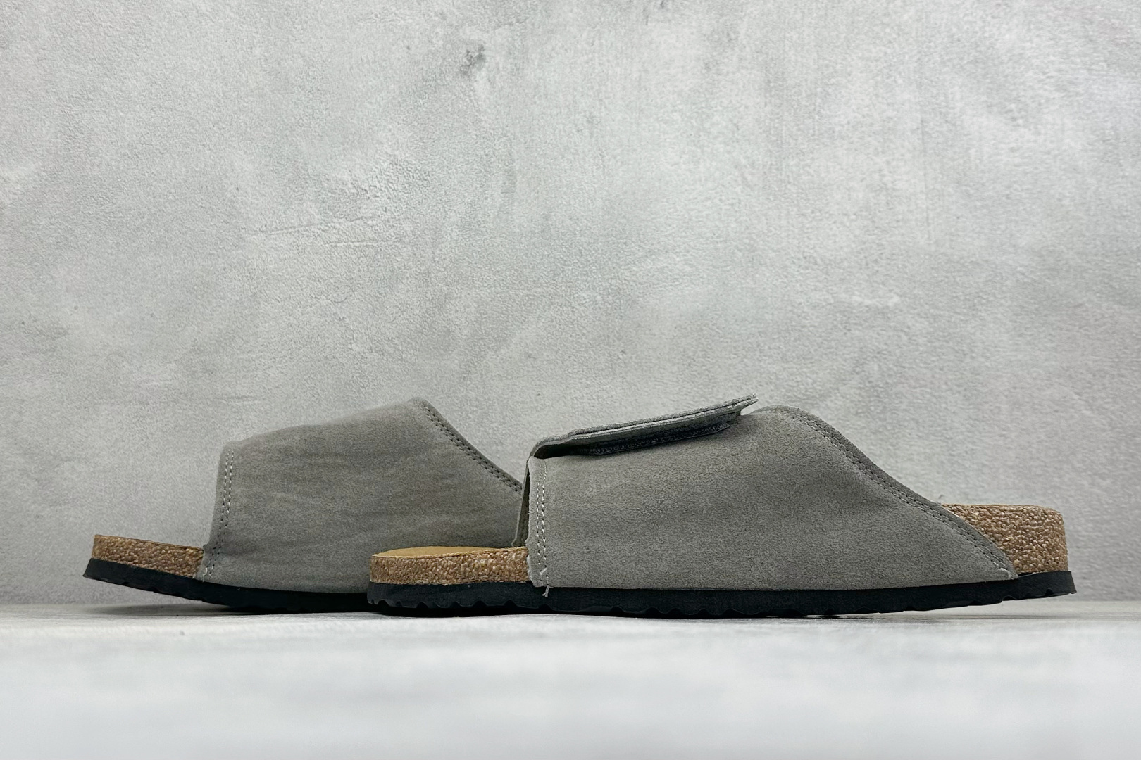 TG版Birkenstock 博肯一字拖 官方代工厂工艺 品质看得见 London-Shearling内里羊毛 每一步都 TG版Birkenstock 博肯一字拖 官方代工厂工艺 品质看得见 London-Shearling内里羊毛 每一步都