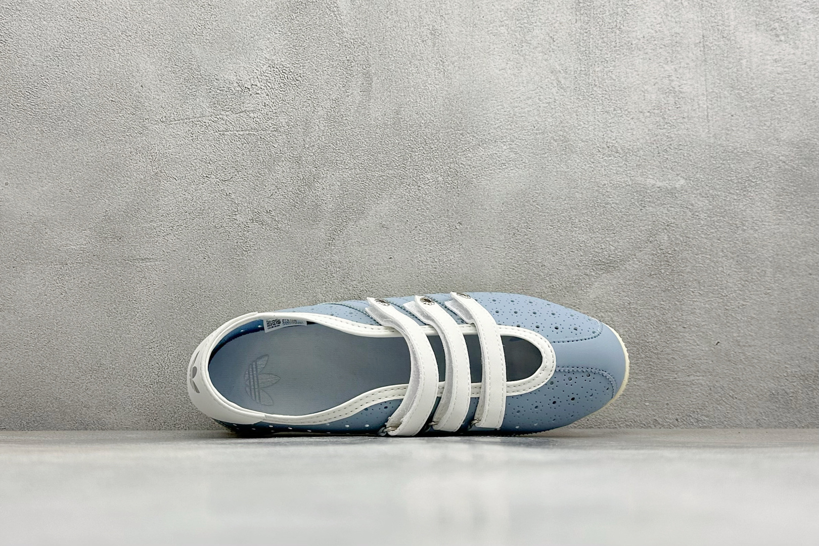 ML版Adidas Originals Anfu Trainers 三叶草 阿迪复古玛丽珍鞋 “安福” 采用粒面纤维革鞋