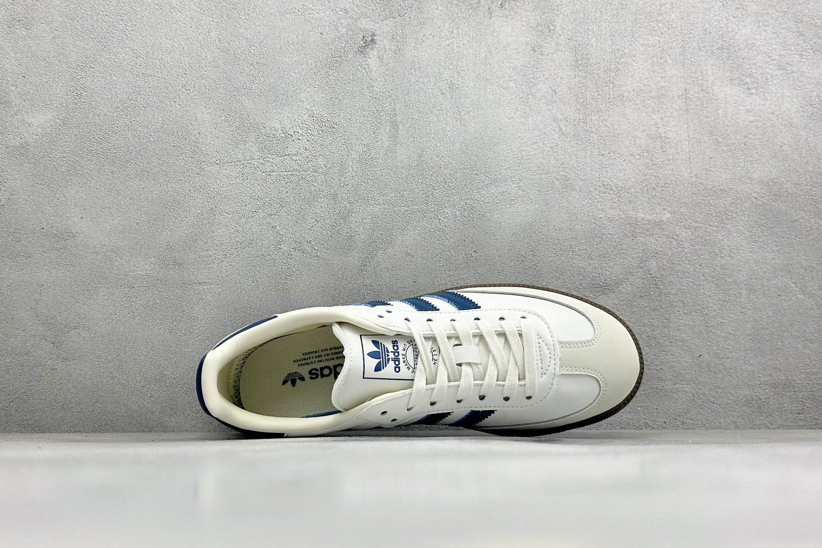 ZC版Adidas Originals Samba OG 阿迪桑巴舞系列绅士德训足球风百搭低帮休闲运动板鞋 货号: IH