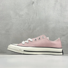 Converse Chuck 70X 蕾丝款 采用全新70X鞋楦 耐磨帆布面料 做工扎实 搭配镂空蕾丝花卉鞋带 氛围感拉 Converse Chuck 70X 蕾丝款 采用全新70X鞋楦 耐磨帆布面料 做工扎实 搭配镂空蕾丝花卉鞋带 氛围感拉