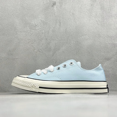 Converse Chuck 70X 蕾丝款 采用全新70X鞋楦 耐磨帆布面料 做工扎实 搭配镂空蕾丝花卉鞋带 氛围感拉 Converse Chuck 70X 蕾丝款 采用全新70X鞋楦 耐磨帆布面料 做工扎实 搭配镂空蕾丝花卉鞋带 氛围感拉