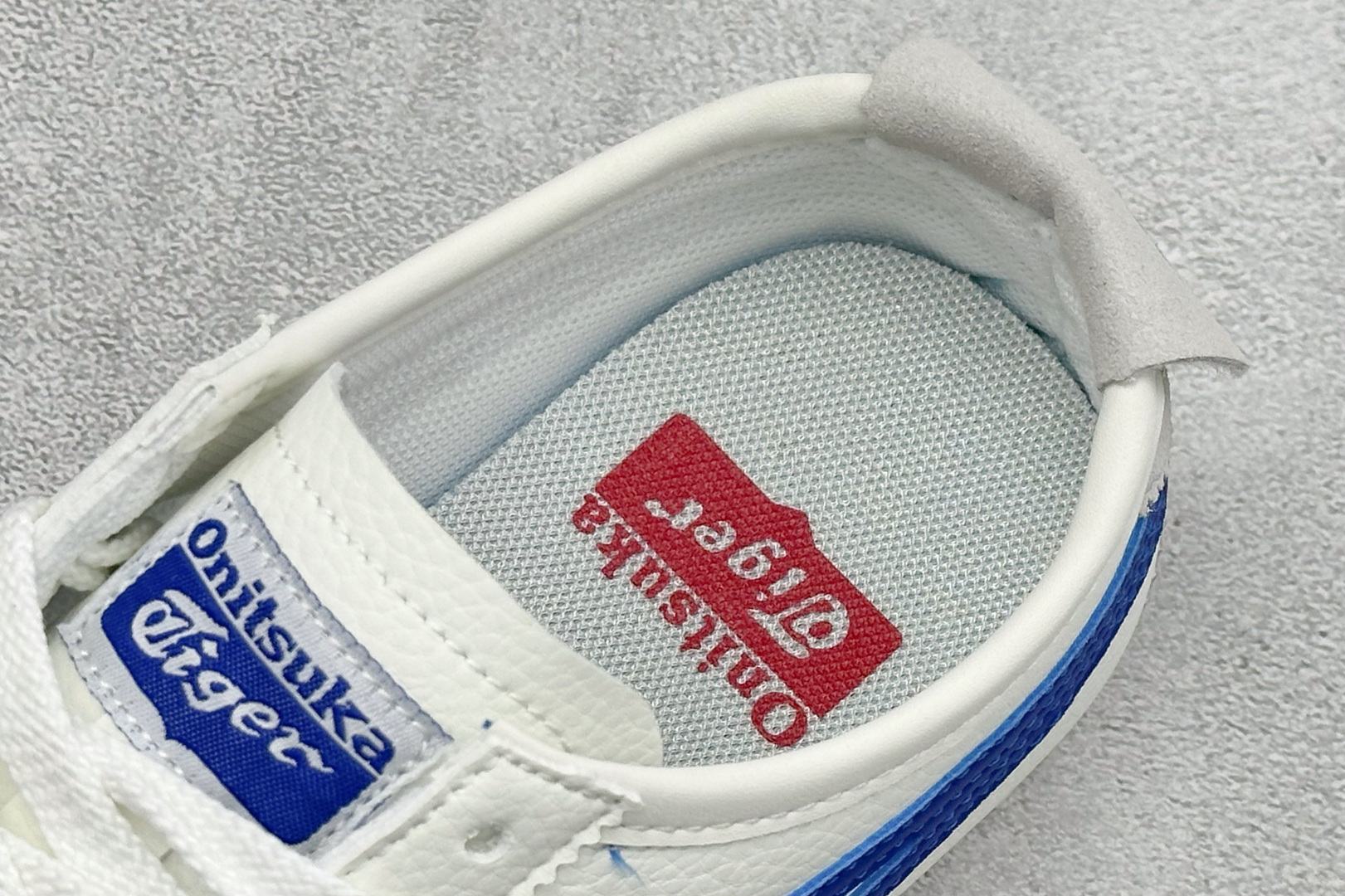 福利特价 亚瑟士 Onitsuka Tiger Mexico 66 SliPOn 鬼冢虎复古时尚舒适透气帆布鞋面耐磨防滑