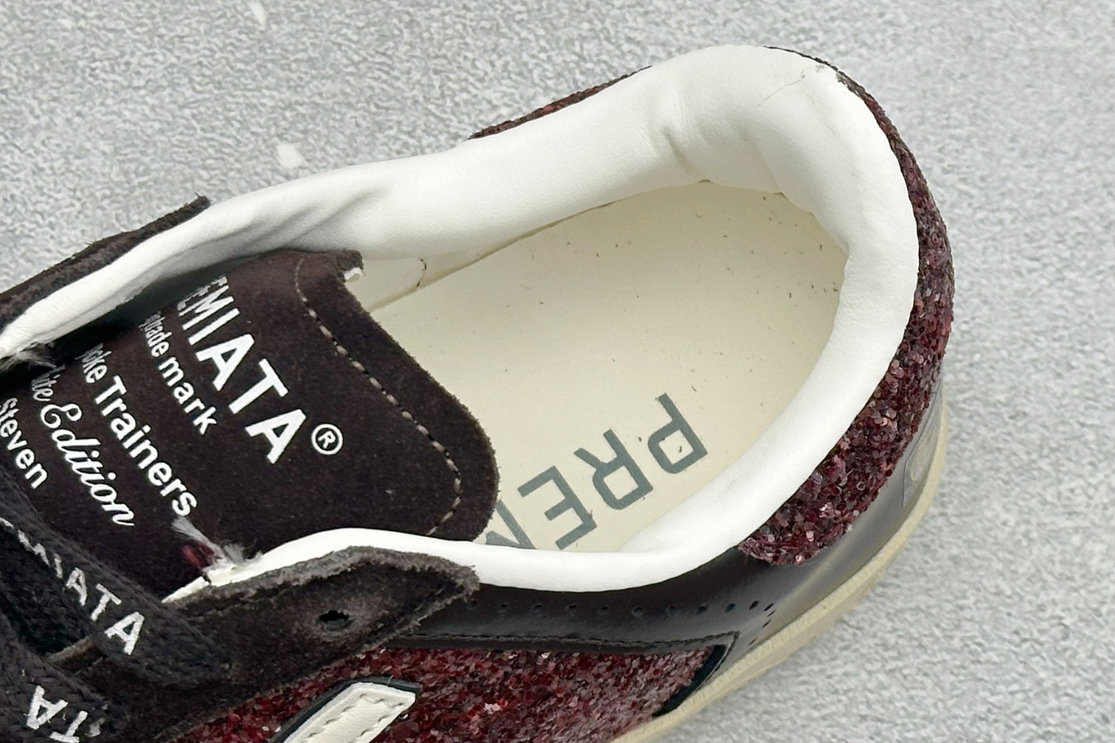 普瑞米亚达 Premiata Lander Trainers 兰诺系列米字复古百搭休闲运动板鞋 premiata是意大利 普瑞米亚达 Premiata Lander Trainers 兰诺系列米字复古百搭休闲运动板鞋 premiata是意大利