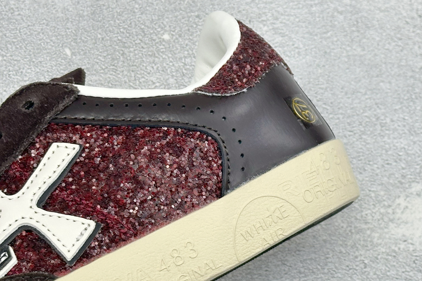 普瑞米亚达 Premiata Lander Trainers 兰诺系列米字复古百搭休闲运动板鞋 premiata是意大利 普瑞米亚达 Premiata Lander Trainers 兰诺系列米字复古百搭休闲运动板鞋 premiata是意大利