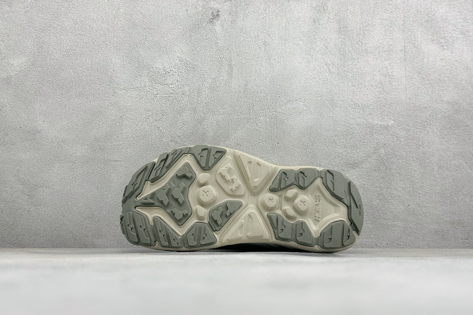 XB版M HOKA Hopara 2霍帕拉 透气涉水防滑溯溪凉鞋 货号: -BYT 尺码：36-45 