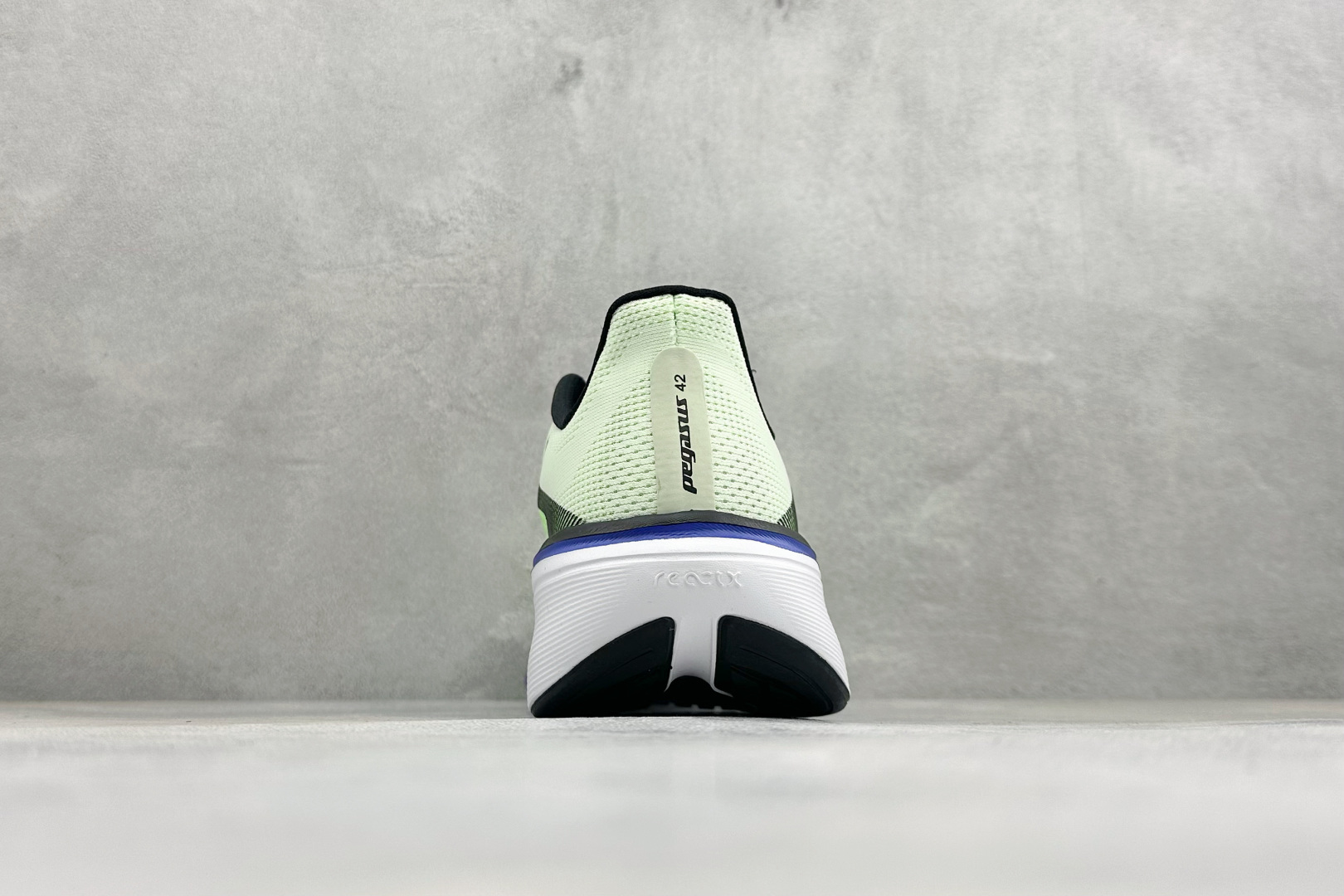 LC版NK Air Zoom Pegasus 42代 耐磨防滑运动跑步鞋 高端零售专供 内置Zoom气垫 鞋盒钢印 原厂
