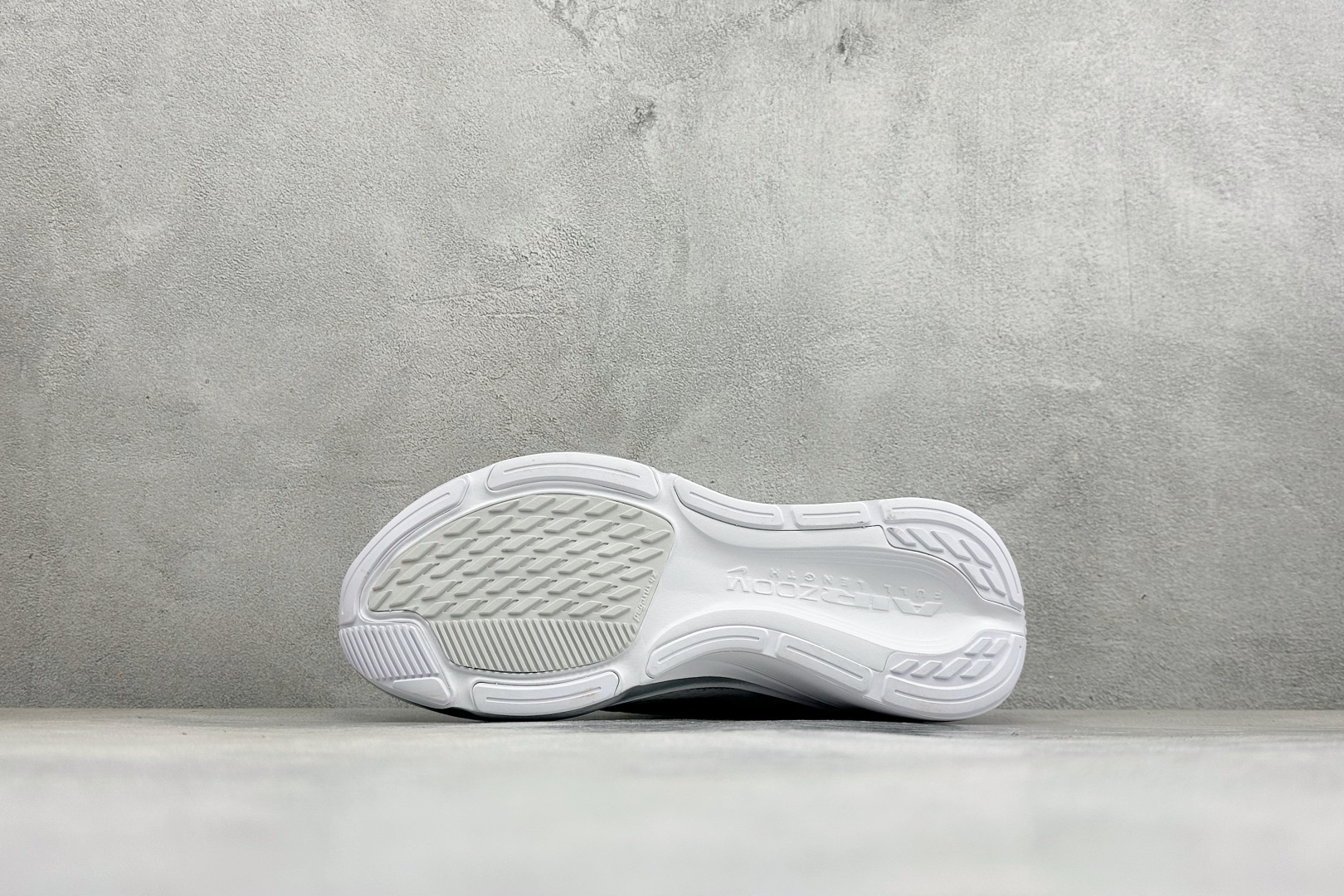 LC版NK Air Zoom Pegasus 42代 耐磨防滑运动跑步鞋 高端零售专供 内置Zoom气垫 鞋盒钢印 原厂