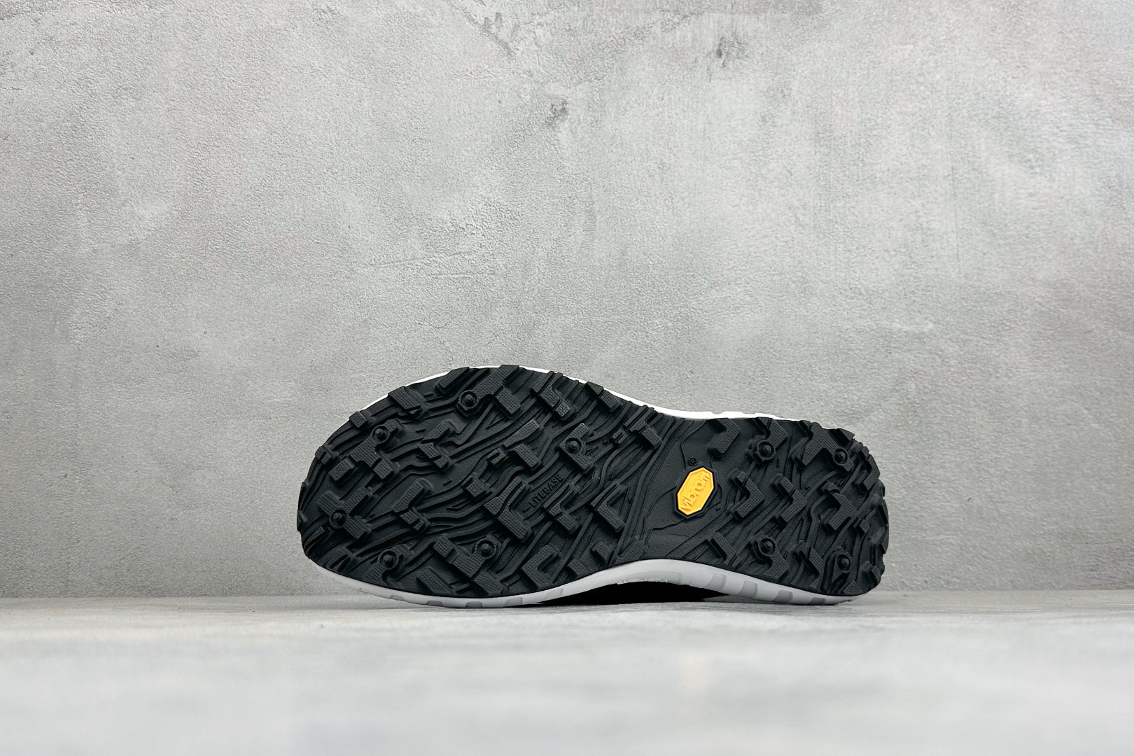 诺达 NORDA 001 Dyneema 徒步山地碎石路 越野跑鞋系列 诺达 NORDA史上最轻量的越野竞速鞋款。Bio 诺达 NORDA 001 Dyneema 徒步山地碎石路 越野跑鞋系列 诺达 NORDA史上最轻量的越野竞速鞋款。Bio